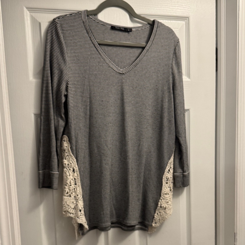 Doe & Rae Gray Striped V-Neck Tunic with Cream Crochet